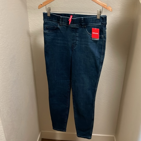NWT Spanx med pants   A493 - Picture 3 of 5